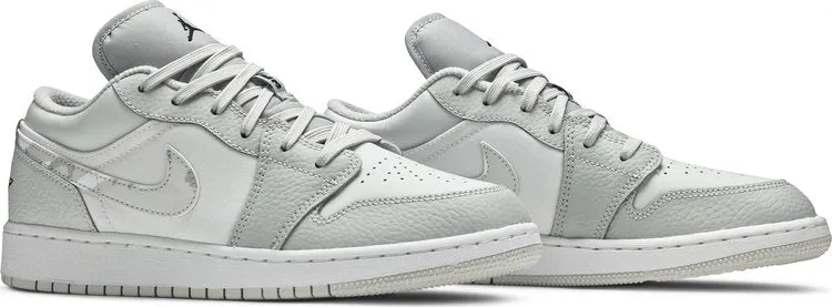 Air Jordan 1 Low SE GS White Camo sneakers, white