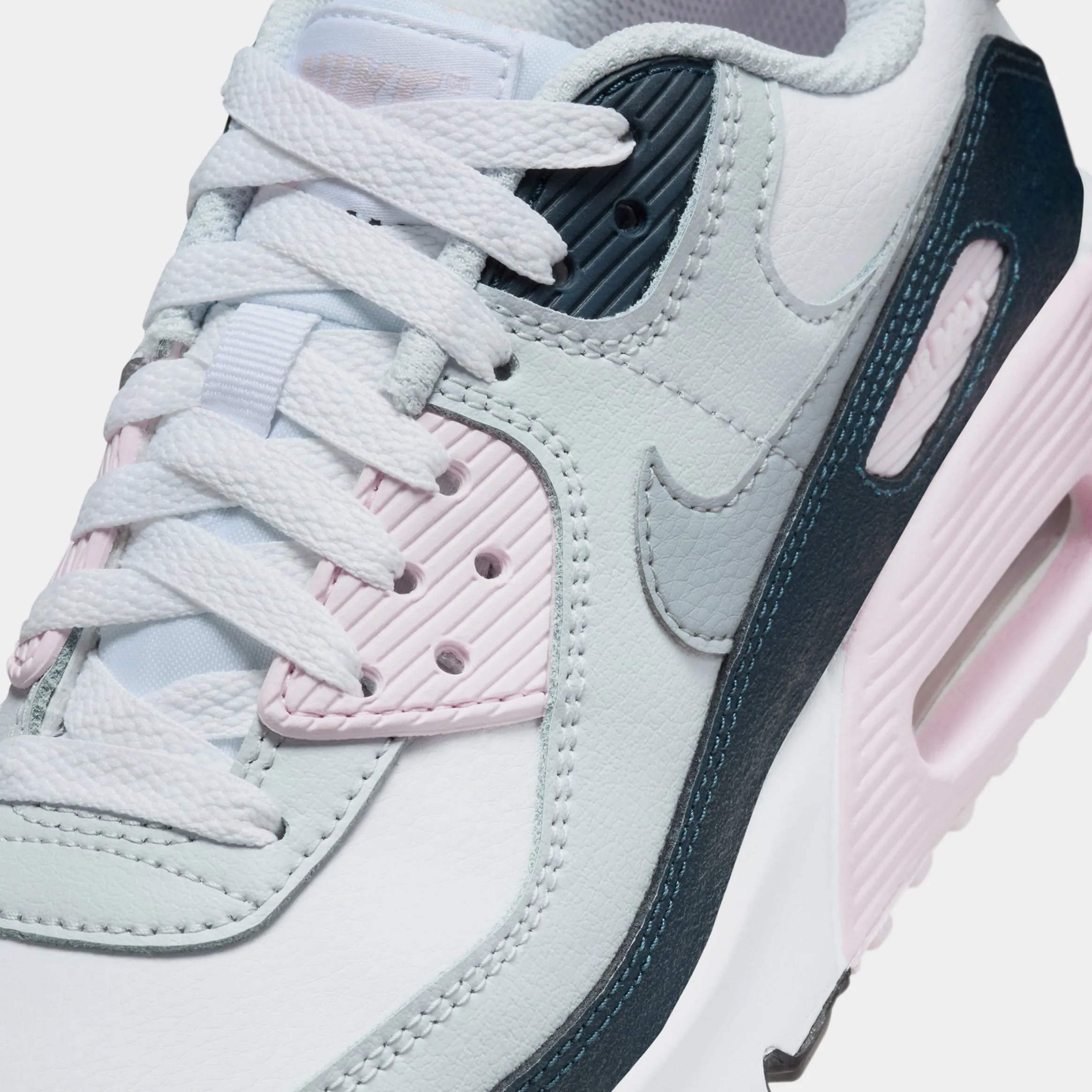 Air Max 90 Grade School Lifestyle Shoes (White/Pink Foam/Armory Navy/Wolf Grey)