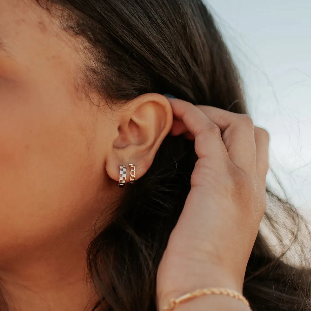 Brown & White Checkered Hoops