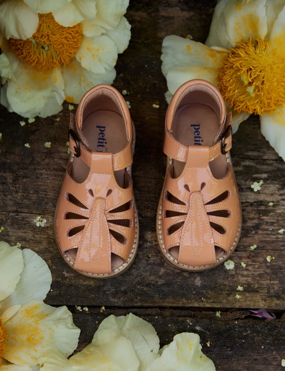 Butterfly Sandal - Apricot