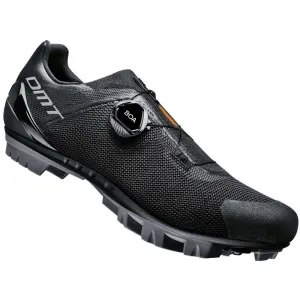 DMT KM4 MTB Cycling Shoes (Black/Black)