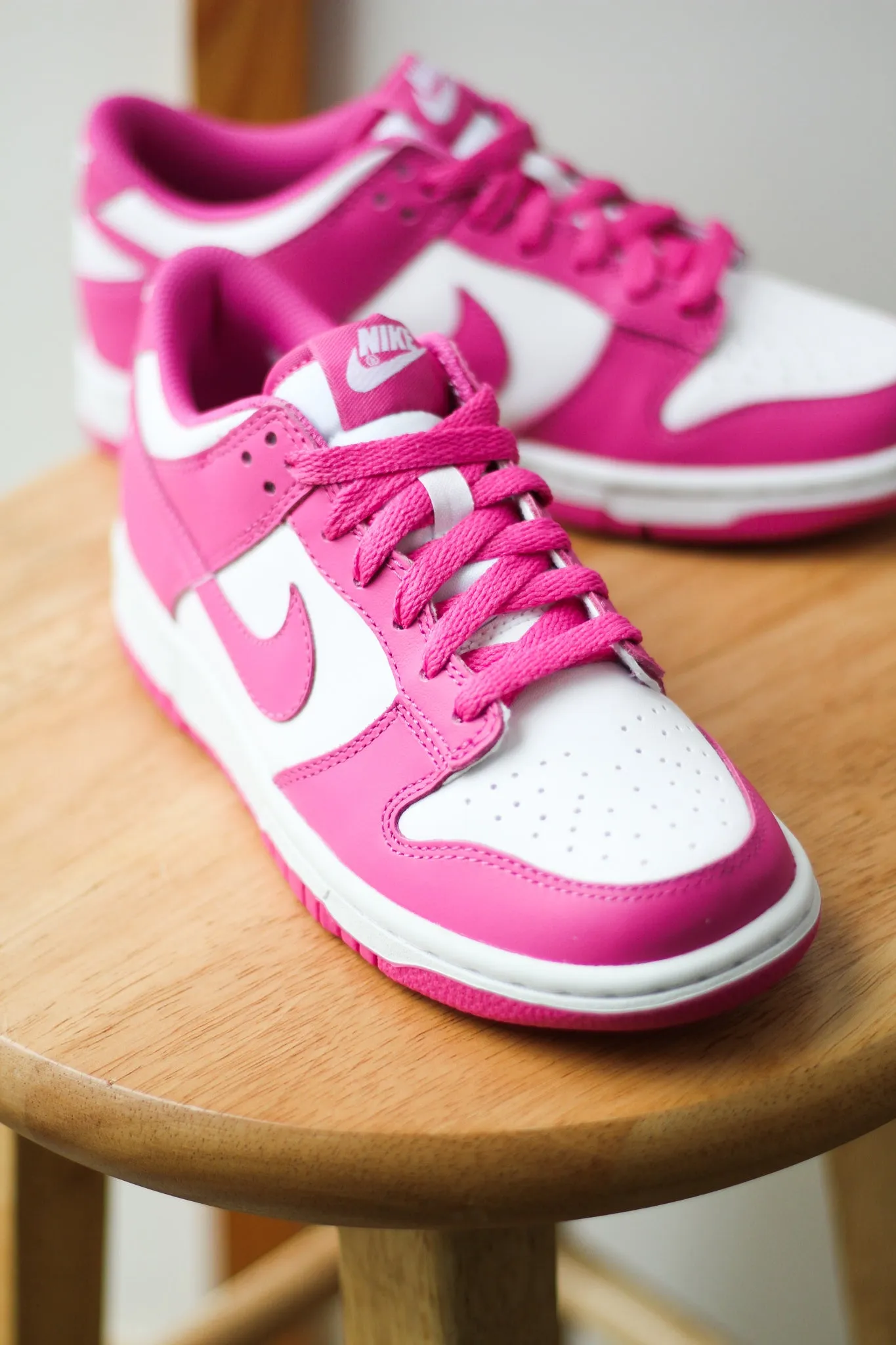 DUNK LOW (GS) "ACTIVE FUSCHIA"