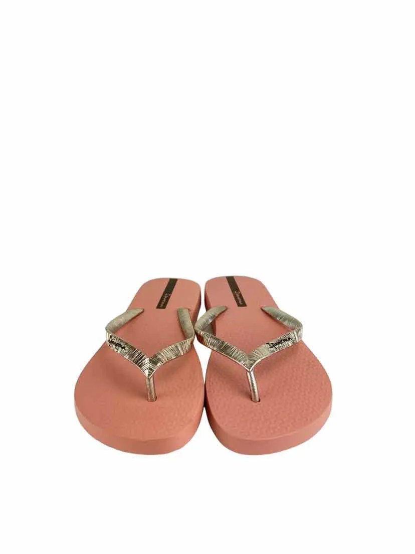 Ipanema Women's Glam Shimmer Gold Sandals Pink Size 9 (38 Bra)