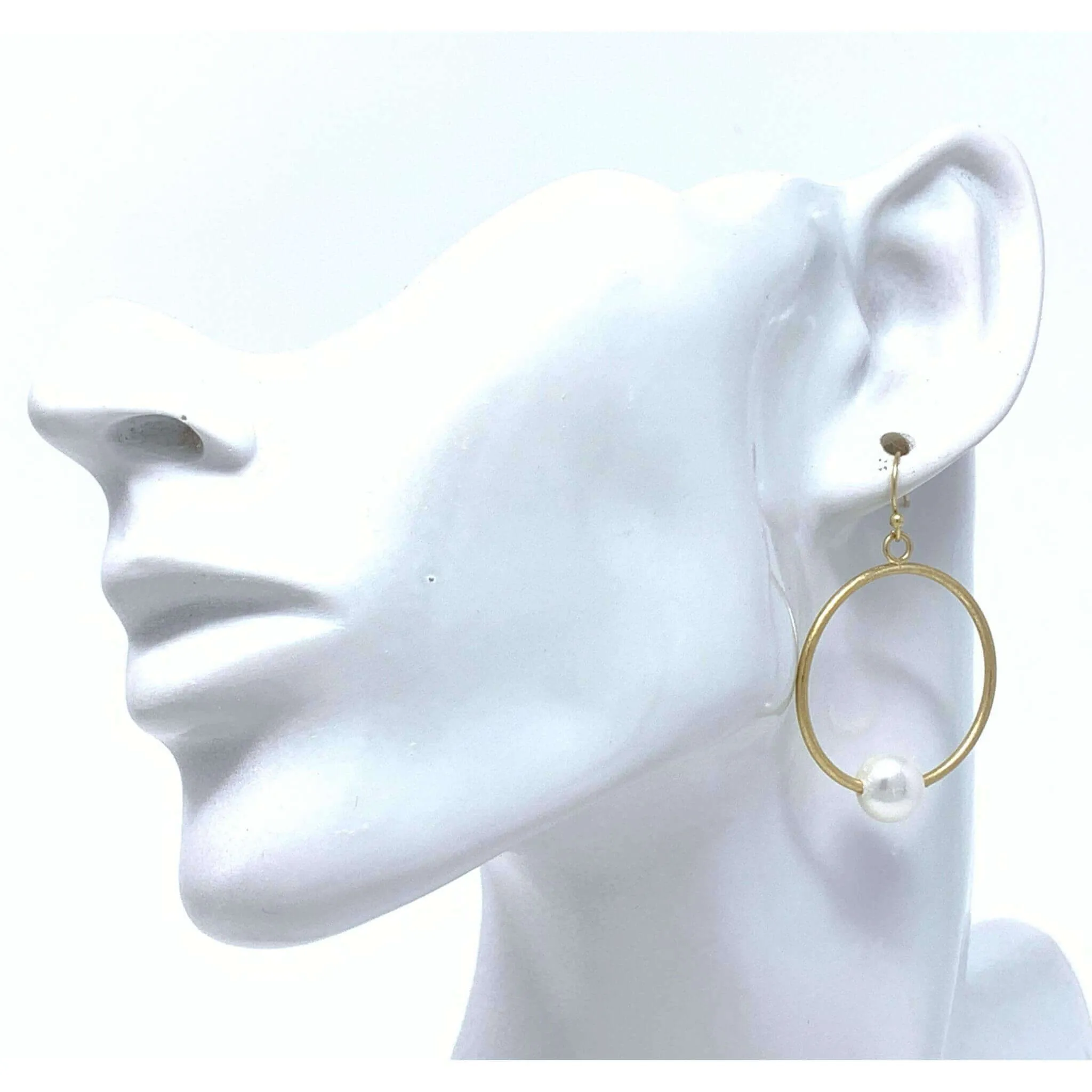 Matte Gold Hoop Pearl Earrings