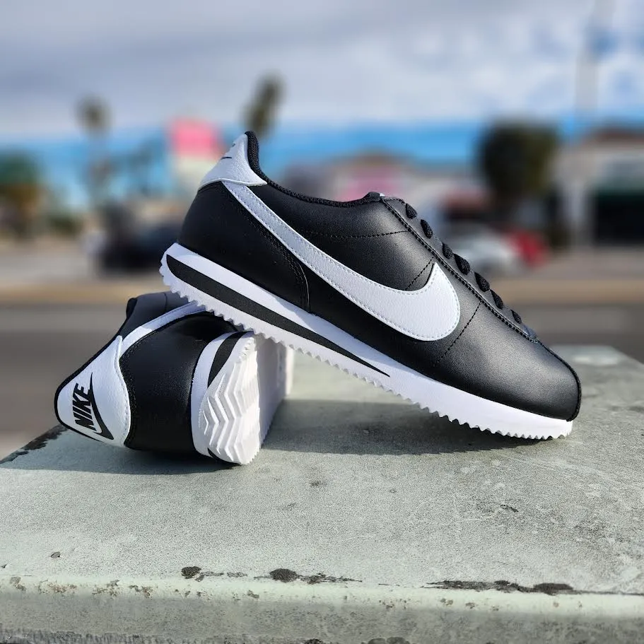 NIKE CORTEZ BLACK WHITE