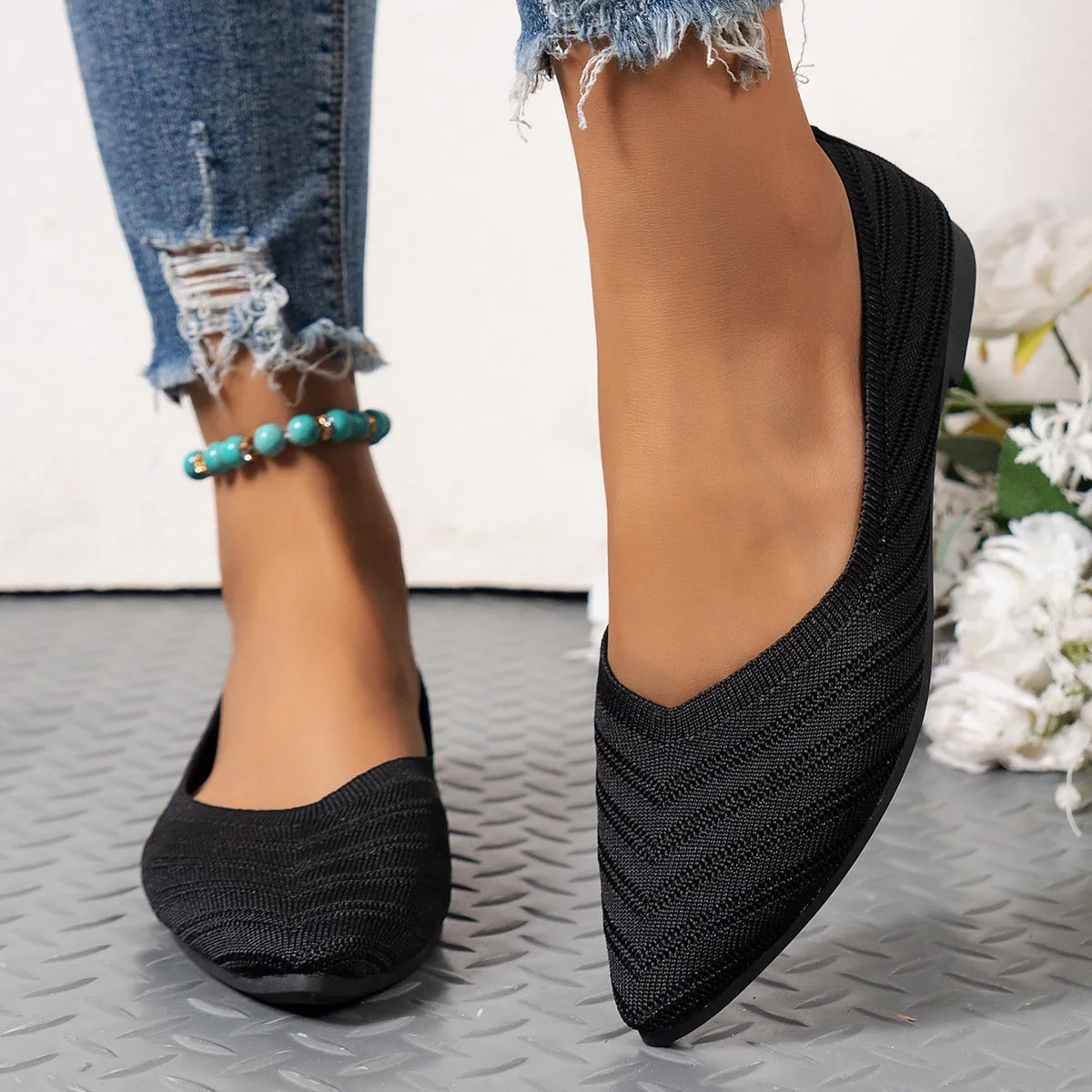 Pointed Toe Low-cut Shoes Women's Breathable Flat Bottom