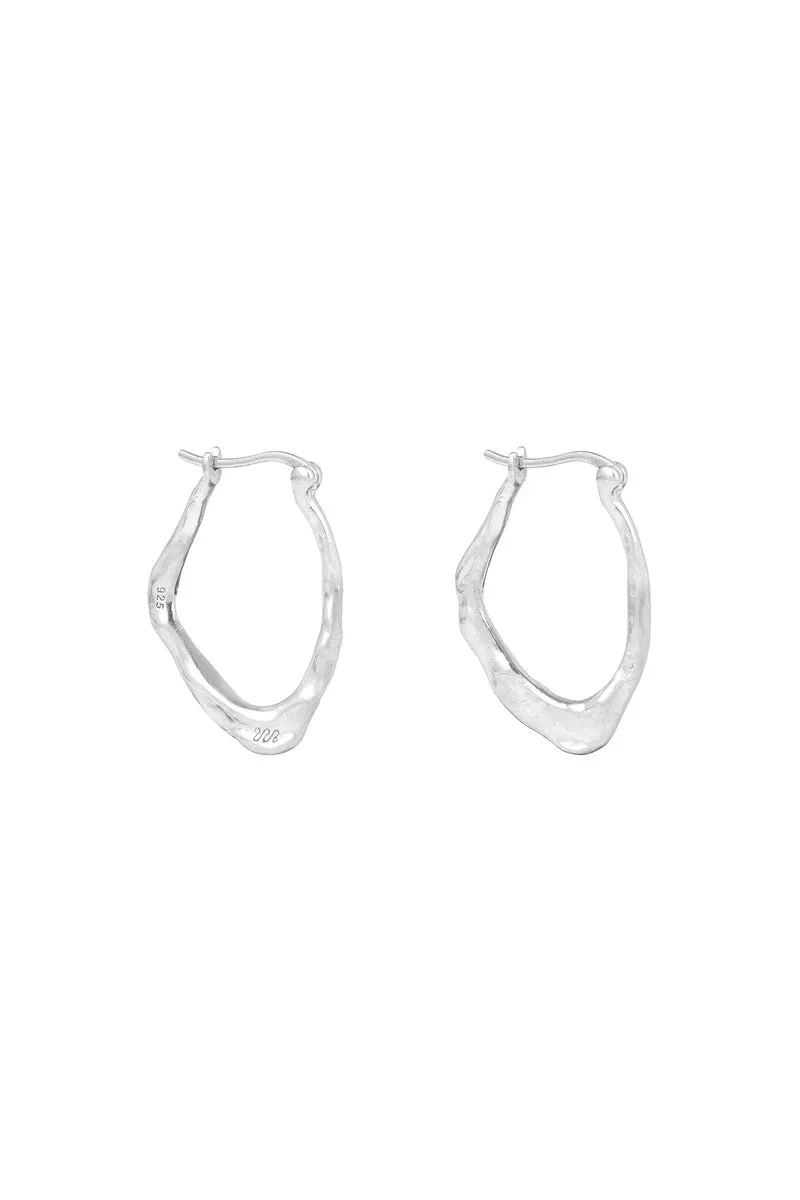 RUSTIC LANE SMALL HOOPS - SILVER