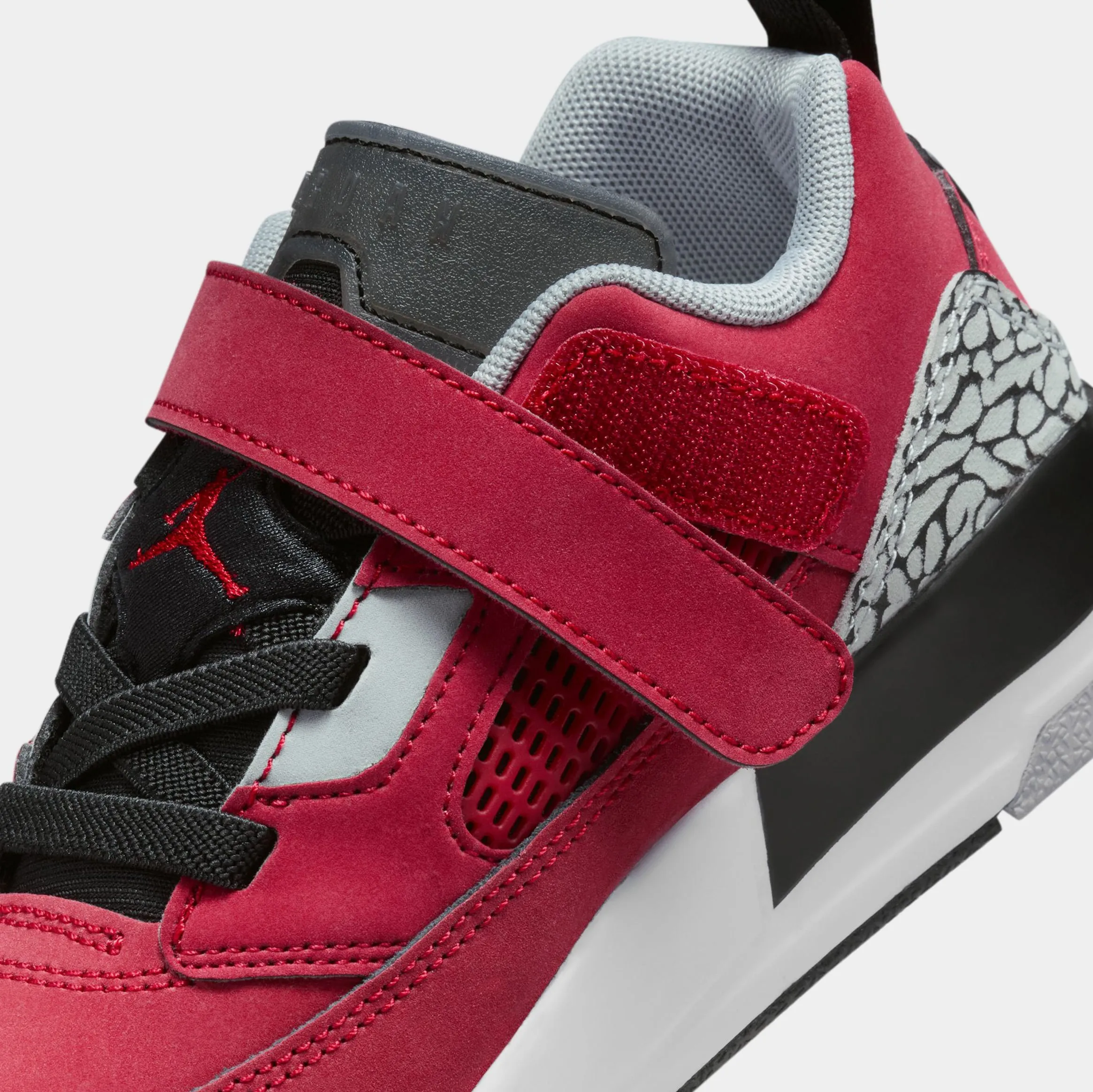 Spizike Low Toro Preschool Lifestyle Shoes (Gym Red/Wolf Grey/Cool Grey/Black)