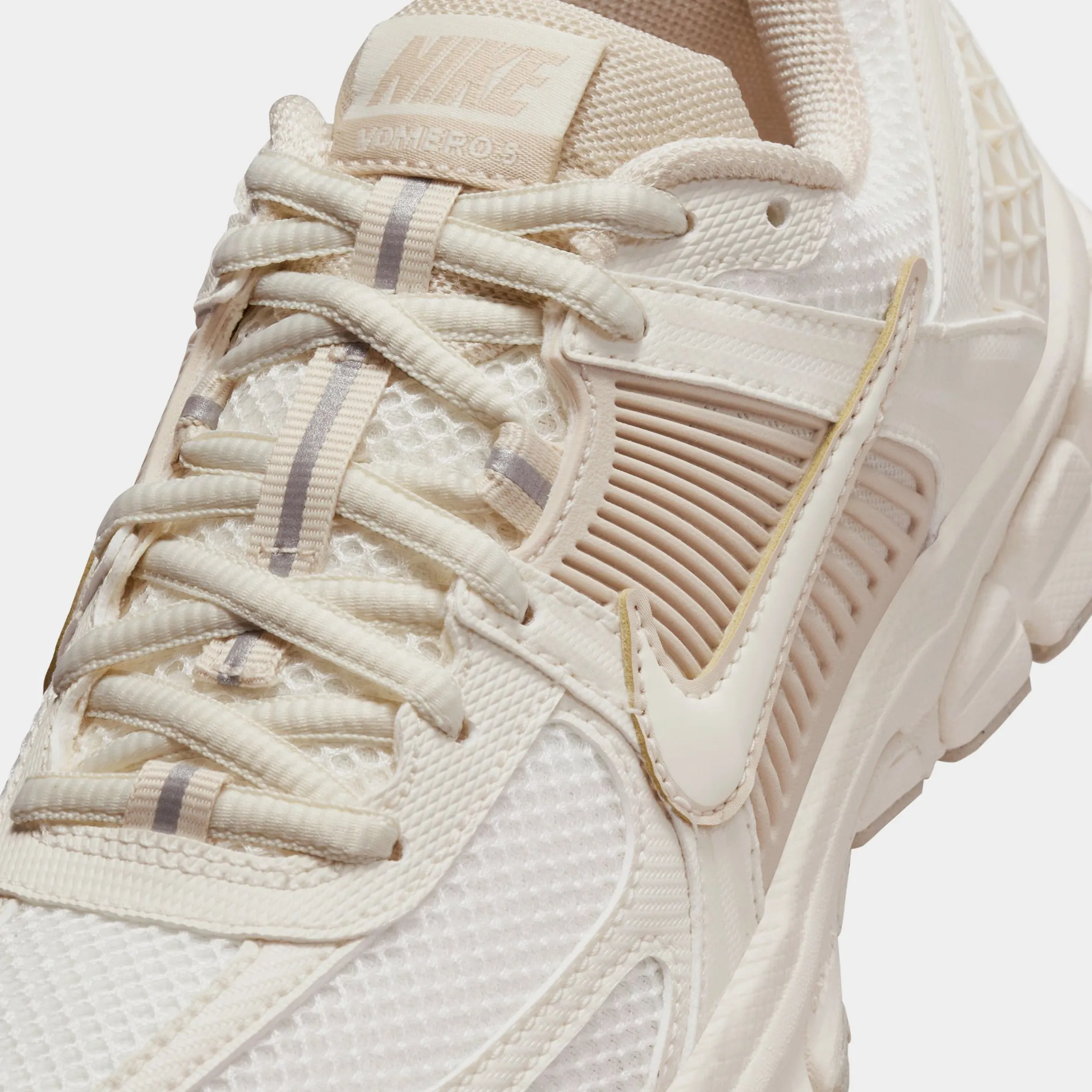 Vomero 5 Pale Ivory Grade School Running Shoes (Pale Ivory/Pale Ivory/Sanddrift/Pale Ivory)