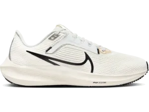 Women's Nike Air Zoom Pegasus 40 - Everyday Trainer